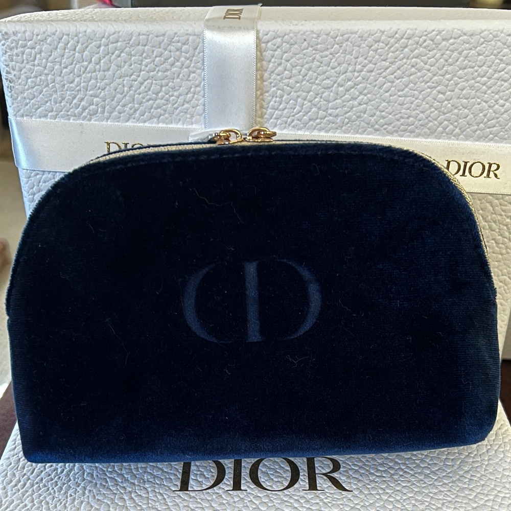 Authentic New DIOR Beauty GWP Navy Pouch